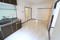 名鉄瀬戸線 喜多山駅 徒歩12分の賃貸アパート 1階3DKのリビング/ダイニング