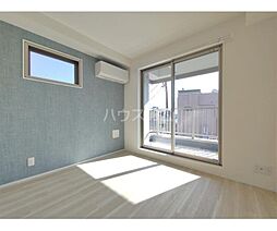 横浜市営地下鉄ブルーライン 吉野町駅 徒歩7分の賃貸マンション 5階1Kのリビング/ダイニング