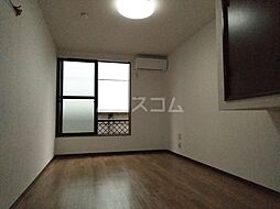 リライズ国領I号棟 202 2階1Kのリビング/ダイニング