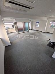 ＬＵビル 2階ワンルームのリビング/ダイニング