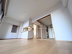 ネクス川口 301 3階3LDKのリビング/ダイニング