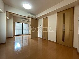 東京メトロ半蔵門線 表参道駅 徒歩7分の賃貸マンション 5階1LDKのリビング/ダイニング