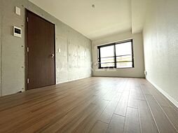 スカイラシクラス平和台 105 1階1LDKのリビング/ダイニング