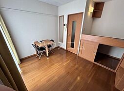 Ｃｏｎｄｏｌｅｅｚａ 103 1階1Kのリビング/ダイニング