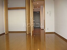 プリマヴェーラ入船 604 6階1Kのリビング/ダイニング