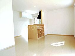 クロスロード 201 2階2LDKのリビング/ダイニング