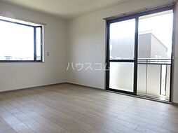 Ｌｅ　Ｃｏｕｐｌｅ　Ａ 202 2階2LDKのリビング/ダイニング