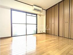 シャトレー深沢 203 2階1DKのリビング/ダイニング