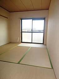 しゃんぐりらひる 1階3DKのリビング/ダイニング