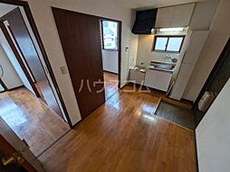 クレッシェンドI 301 3階2DKのリビング/ダイニング