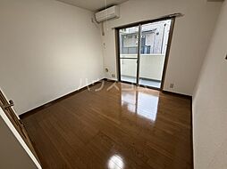 オランダ壱番館 207 2階1Kのリビング/ダイニング