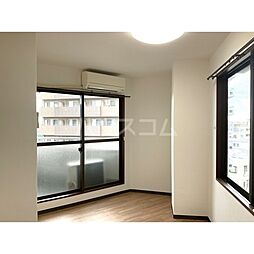 有賀サンハイツ 602 6階1DKのリビング/ダイニング