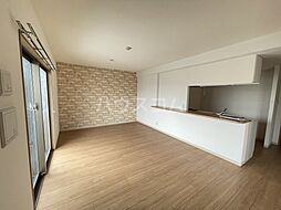 ロイヤルブルーム川越 402 4階2LDKのリビング/ダイニング