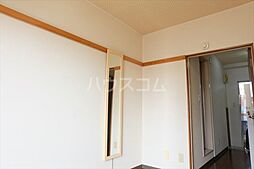 ハイム　ツェレ 101 1階1Kのリビング/ダイニング