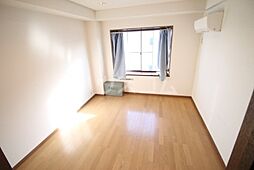 リュミエール多摩川 102 1階1Kのリビング/ダイニング