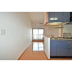 Gramercy Shirakawa Koen 903 9階ワンルームのリビング/ダイニング