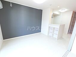 カトリエーム　Ｂ 205 2階1LDKのリビング/ダイニング