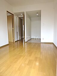 パインエクセレント 201 2階2DKのリビング/ダイニング