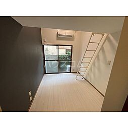 ペアパレス荻窪 103 1階ワンルームのリビング/ダイニング