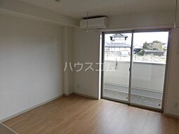 グランデュール レイ 207 2階1LDKのリビング/ダイニング