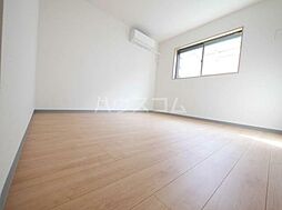 グランパティオII 107 1階1Kのリビング/ダイニング