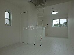 砧四丁目メゾネット 101 1階1DKのリビング/ダイニング