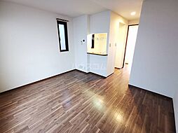 グランドールOz・2 101 1階ワンルームのリビング/ダイニング