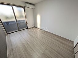 ウィングガーデン武里 303 3階1Kのリビング/ダイニング