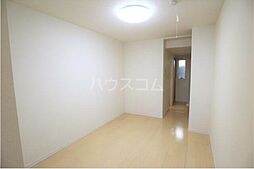 オアゾ横濱根岸 102 1階ワンルームのリビング/ダイニング