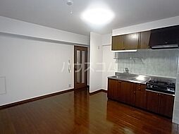 エスパシオ 101 1階1LDKのリビング/ダイニング