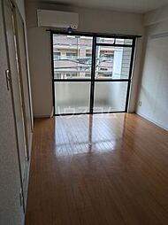 パレドール・イースト 306 3階2DKのリビング/ダイニング