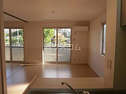 リモージュ新郷 203 2階1LDKのリビング/ダイニング