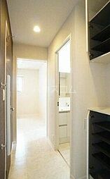 グレンディールＣ 303 3階1LDKのリビング/ダイニング