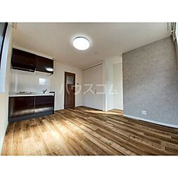 リオハウス 102 1階ワンルームのリビング/ダイニング