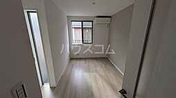 アリスワン南三咲 105 1階1Kのリビング/ダイニング