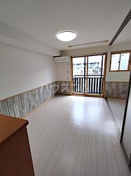 ソレイユ北島 B102