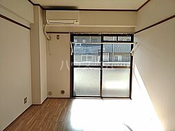 メゾンラフォーレ 303 3階2DKのリビング/ダイニング