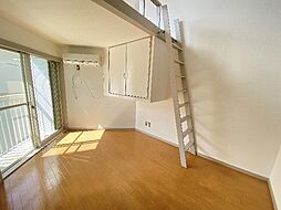 ＳＴＥＰ1 203 2階ワンルームのリビング/ダイニング