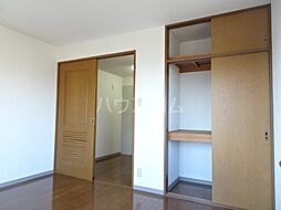 ＯＬＩＶＥ 102 1階1Kのリビング/ダイニング