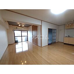 名古屋市営東山線 一社駅 徒歩17分の賃貸マンション 5階2LDKのリビング/ダイニング