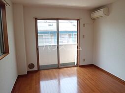 ガーデンヒルズマンション 3階1Kのリビング/ダイニング