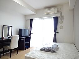 ヴィレッジハウス幕張本郷 5階1Kのリビング/ダイニング