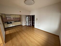 ロイヤルメゾンII 3階3LDKのリビング/ダイニング