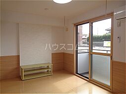 ガーデンヒルズ　Ｂ 1階ワンルームのリビング/ダイニング