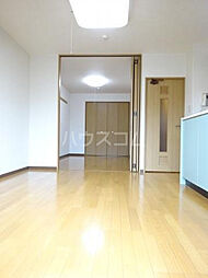 煉瓦館シャトルVII 301