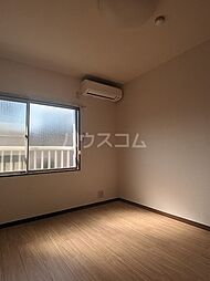 一秀ハイム 105 1階ワンルームのリビング/ダイニング