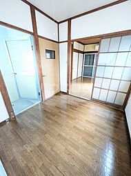 京王線 国領駅 徒歩10分の賃貸アパート 1階2Kのリビング/ダイニング