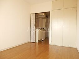 パークアベニュー桜 415 4階ワンルームのリビング/ダイニング