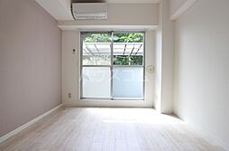 JR中央線 立川駅 徒歩21分の賃貸マンション 1階ワンルームのリビング/ダイニング