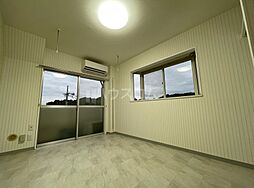 グランデュール 213 2階1Kのリビング/ダイニング